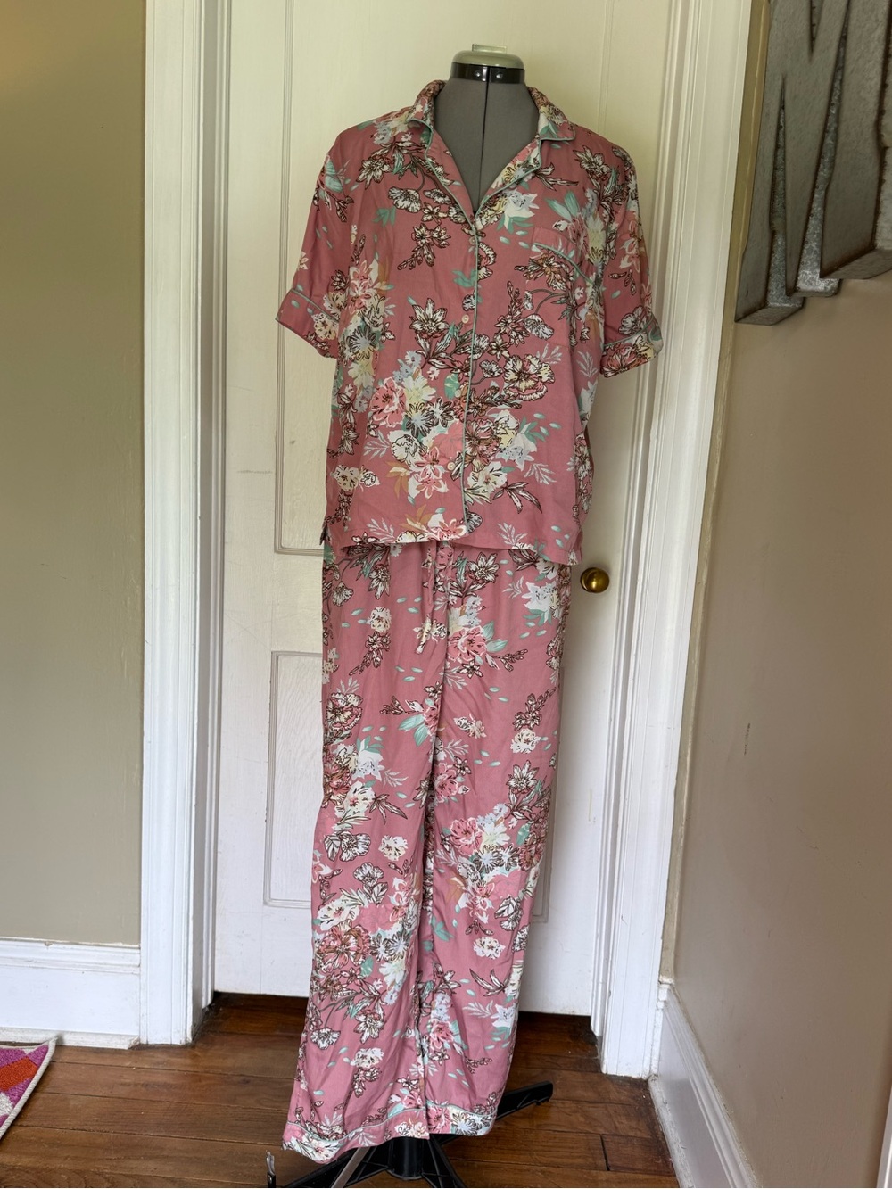 Cupcakes & Cashmere long pant pajama set